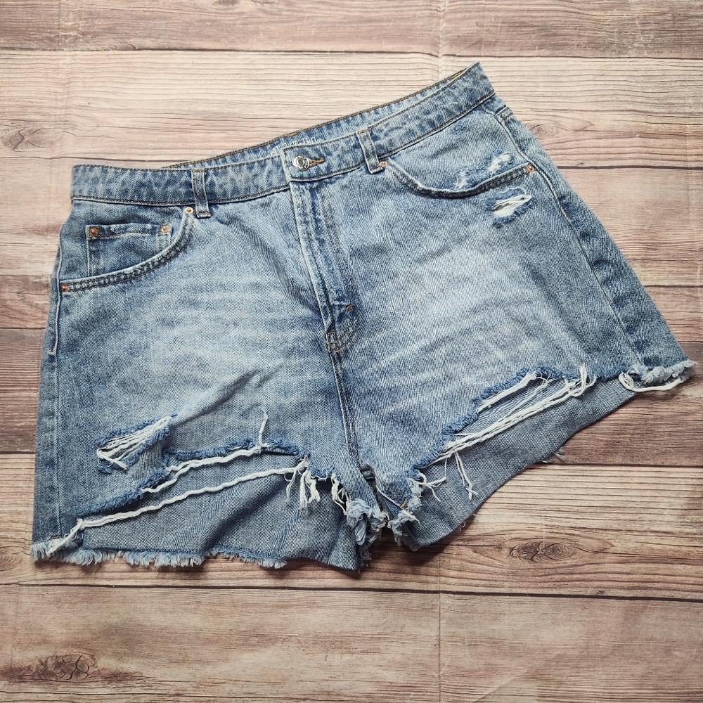 5/$15 Wild Fable High Rise Distressed Blue Denim Jean Shorts